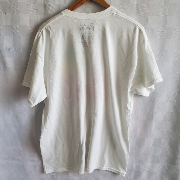 NEW * BARBIE T-Shirt White Large Logo Tropical Graphic Palm Trees Beach Summer L - Picture 4 of 4